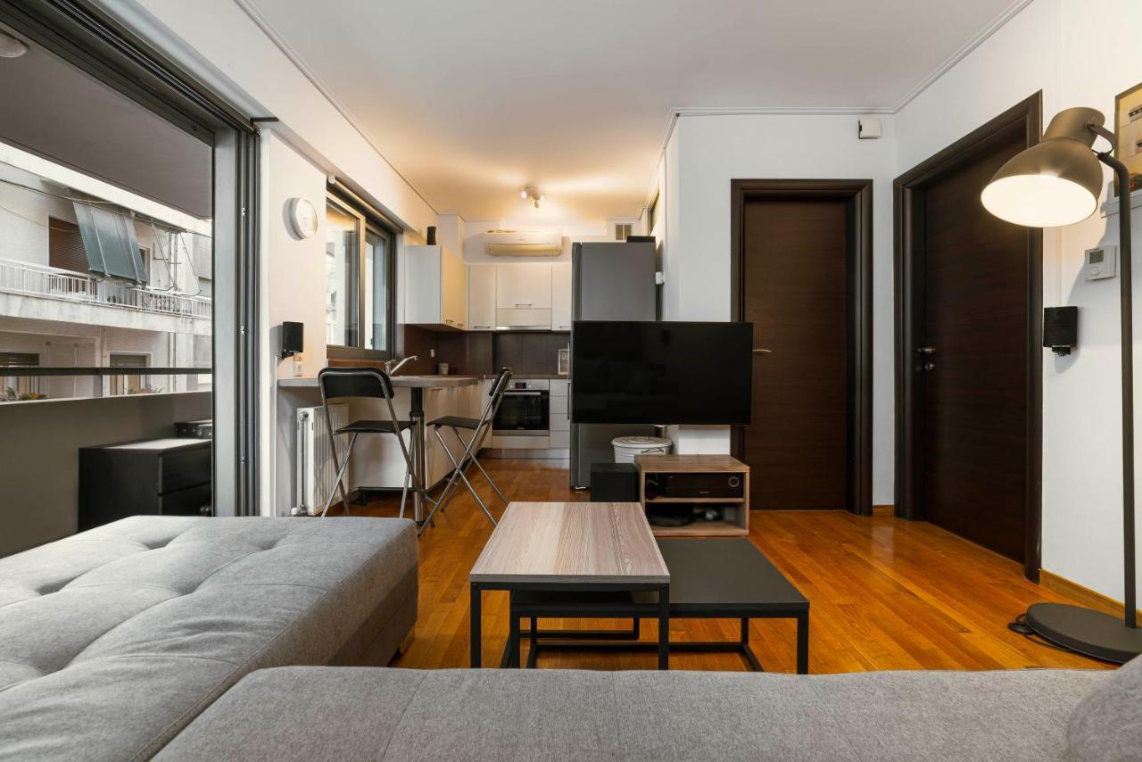 Appartement Lykabettus Gem With Yard And Parking à Athènes Extérieur photo